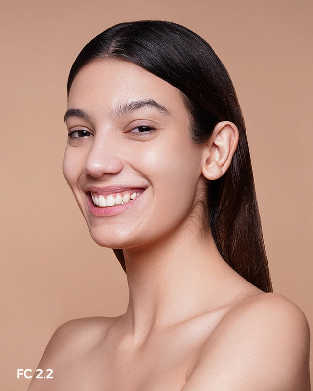COLORBAR 24HRS WEIGHTLESS LIQUID FOUNDATION